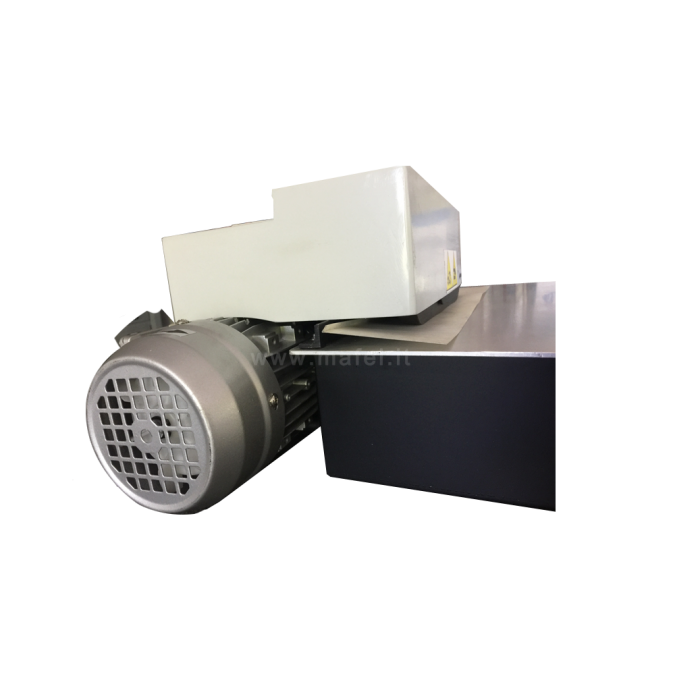 images/prodotti/attrezzature-per-l-elettromeccanica/bordatrice-isolanti-fondo-cava/bordatrice2.png